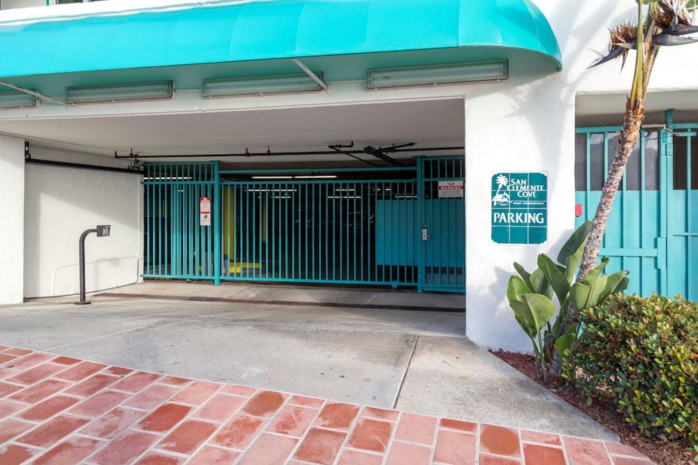 San Clemente Cove Resort Екстериор снимка